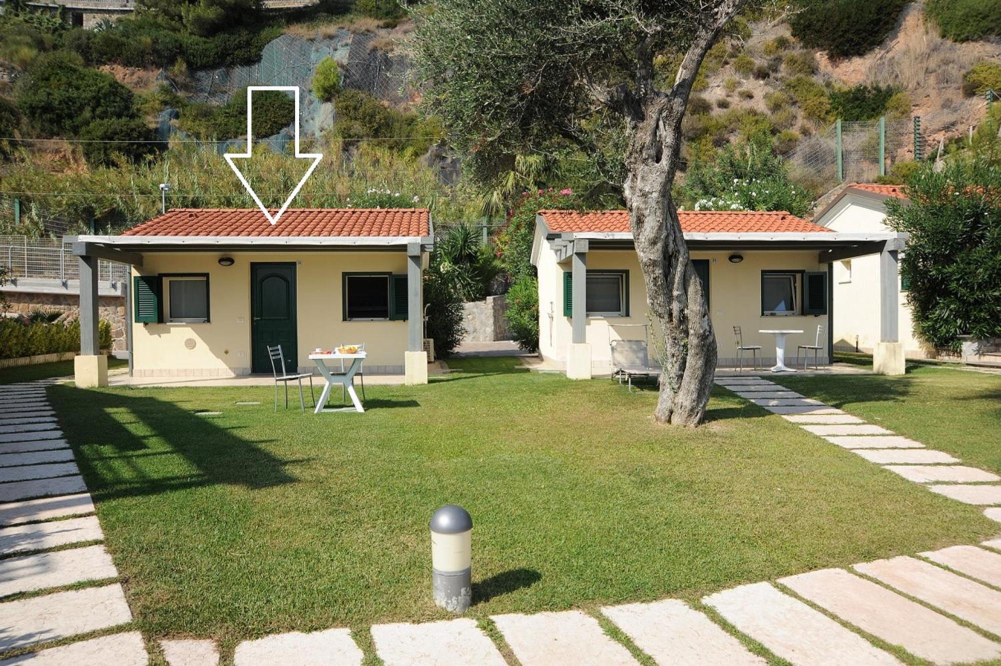 Baia La Ruota Aparthotel 2*